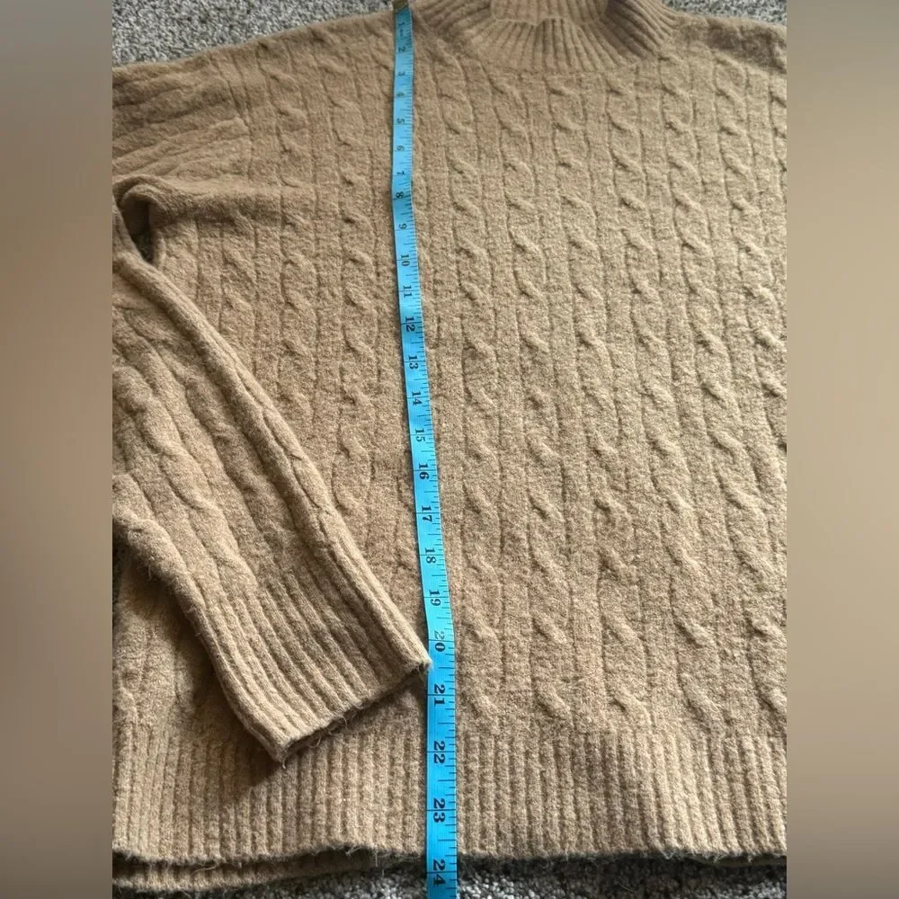 J. CREW Wool Blend extra soft Cable Knit Pullover Sweater in camel tan Small